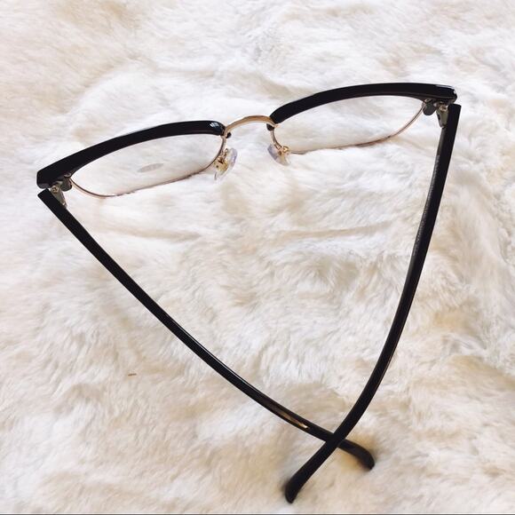 Sara Black Reader Blue Light Computer Glasses - Picture 11 of 11